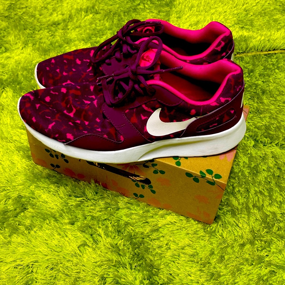 Nike runners